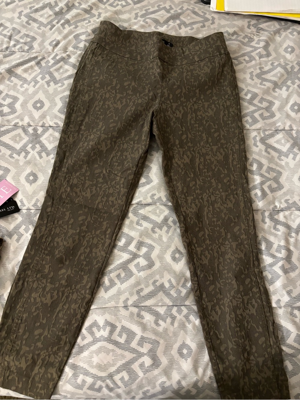 New York & Company Olive Green Skinny Jeans with Subtle Jacquard Print